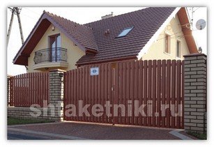 Штакетник для забора под дерево в Кирове